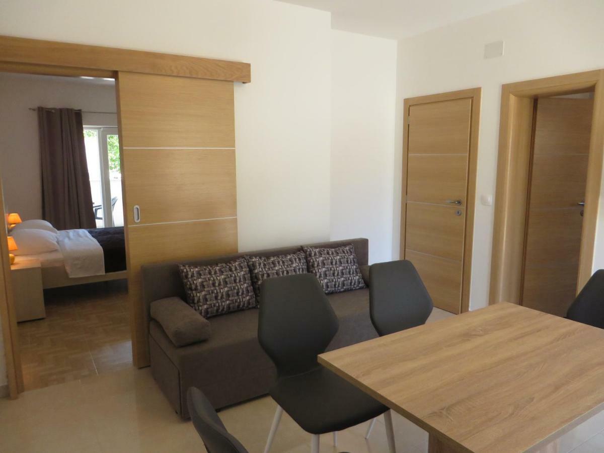 Luka Apartments Biograd Na Moru Exteriér fotografie