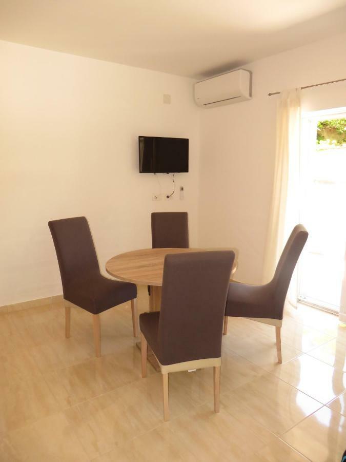 Luka Apartments Biograd Na Moru Exteriér fotografie